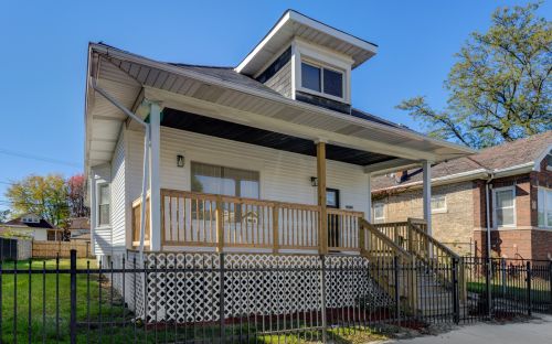 8104 Dorchester Ave, Chicago IL  60619-3436 exterior