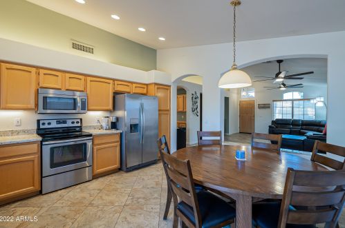 17426 20 Pl, Phoenix AZ 85022-4052 exterior