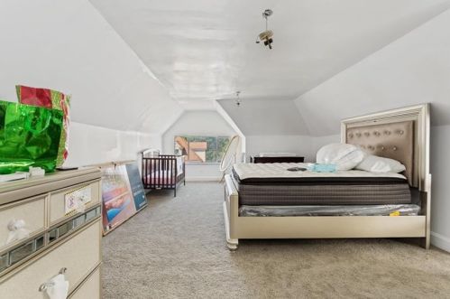 3026 Glenmawr St, Pittsburgh PA  15204-1831 exterior