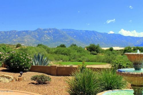 62383 Iron Crest Dr, Tucson, AZ 85739-1761