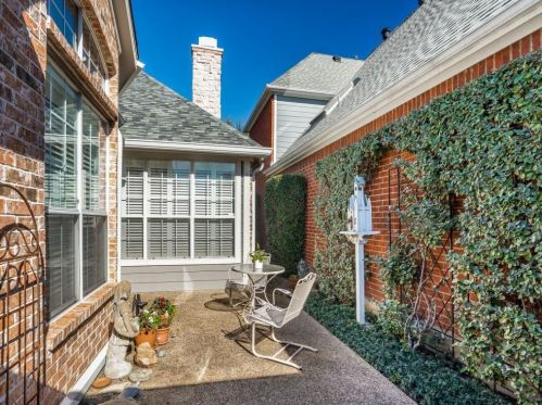 7123 Elm Creek Ln, Dallas TX  75252-2770 exterior