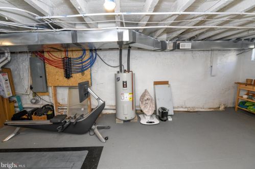 2203 Cumberland St, Philadelphia PA 19125-1732 exterior