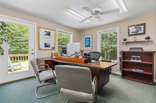 156 Old Concord Tpke, Barrington NH 03825-5153 exterior