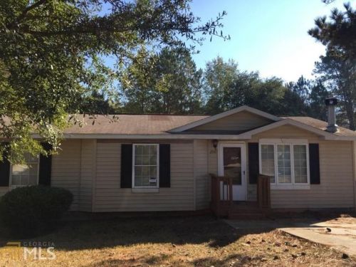 2918 Fld Dr, Lithonia GA  30038-2010 exterior