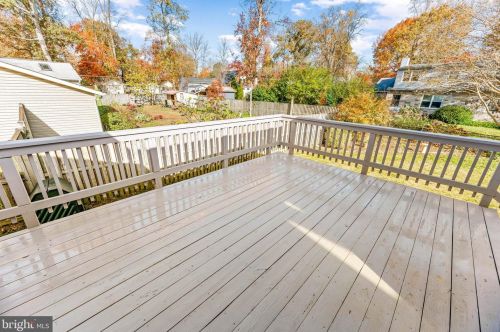 152 Duval Ln, Edgewater MD 21037-1613 exterior