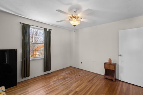 7481 School St, Concord NH  03307-0914 exterior