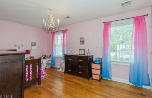 50 Diven St, Springfield NJ 07081-2814 exterior