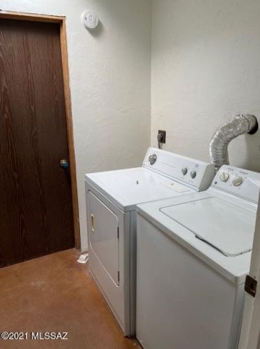 5276 Camino De Ln Tierra, Tucson AZ 85746-1018 exterior