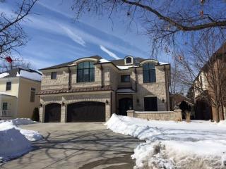 290 Chandler Ave, Elmhurst IL  60126-3559 exterior