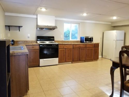 3228 Colquitt Dr, Atlanta GA exterior