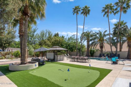 8007 7th Ave, Phoenix AZ  85021-5613 exterior