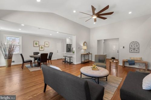 8917 2nd Ave, Silver Spring MD  20910-2256 exterior