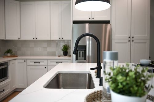 524 Mellon St, Pittsburgh PA 15206-2419 exterior