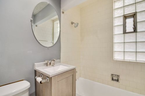 1344 112 St, Chicago IL 60617-7027 exterior