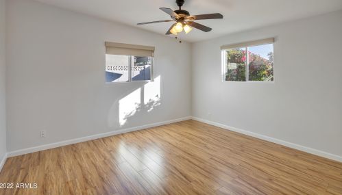 4534 Devonshire Ave, Phoenix AZ 85033-8236 exterior