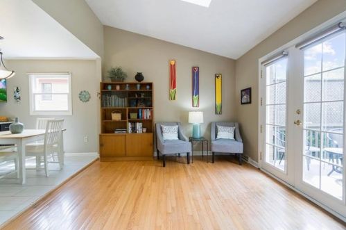 115 Newburn Dr, Pittsburgh PA 15216-1213 exterior