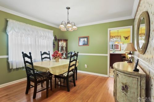 829 Evergreen Ct, New Brunswick NJ 08902-2314 exterior