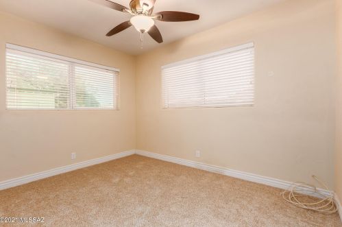 3402 Seneca St, Tucson AZ 85716-3200 exterior