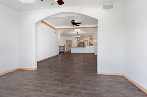 1919 Hidden Hollow Ln, Manitowoc WI 54220-7164 exterior