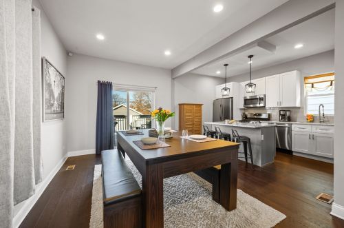 2038 Kildare Ave, Chicago IL 60803-2105 exterior