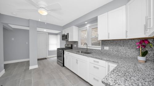 11948 Parnell Ave, Chicago IL  60628-5922 exterior