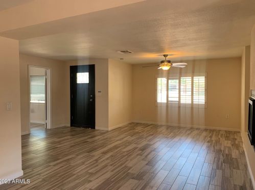 4214 19th St, Phoenix AZ  85040-1464 exterior