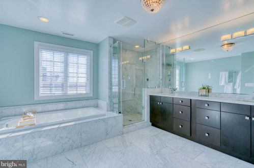 606 Christian St, Philadelphia PA 19147-2901 exterior