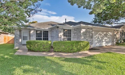 15709 Cadoz Dr, Austin TX  78728-3632 exterior