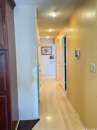 1575 Kilohana St, Honolulu HI 96819-3713 exterior