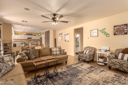 2181 Westchester Dr, Chandler AZ 85249-4687 exterior