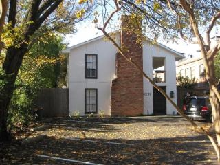 4231 Gilbert Ave, Dallas TX  75219-2902 exterior