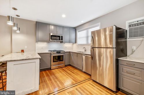 1515 Corlies St, Philadelphia PA  19146-3509 exterior