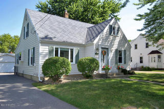 1503 Cork St, Kalamazoo MI  49001-5078 exterior