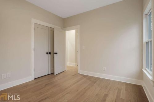 1053 Atlantic Dr, Atlanta GA 30318-5337 exterior