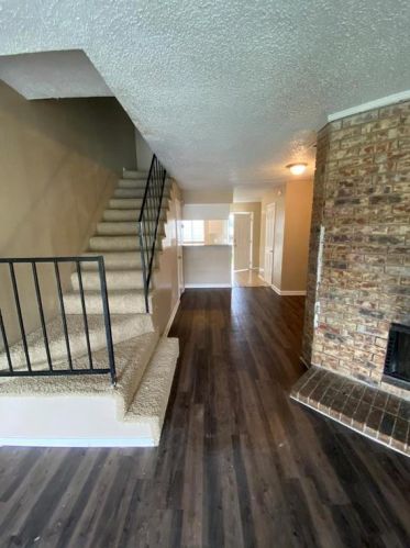 2144 Aspen Dr, Dallas TX  75227-8167 exterior