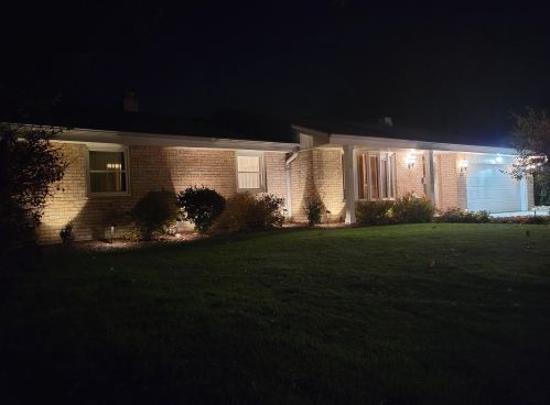 3938 119, Milwaukee WI 53228-1814 exterior