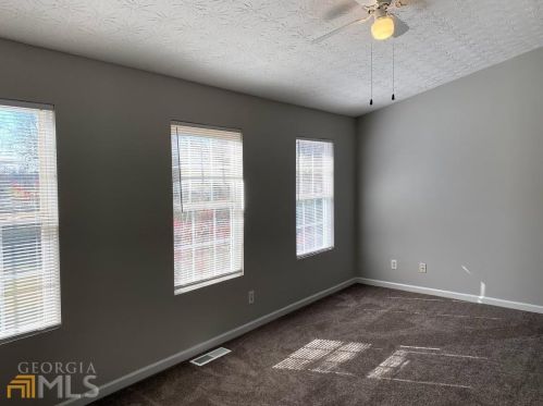 1687 Redan, Lithonia GA 30058-2610 exterior