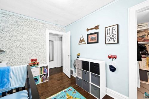 616 44th Ave, Duluth MN 55804-2103 exterior