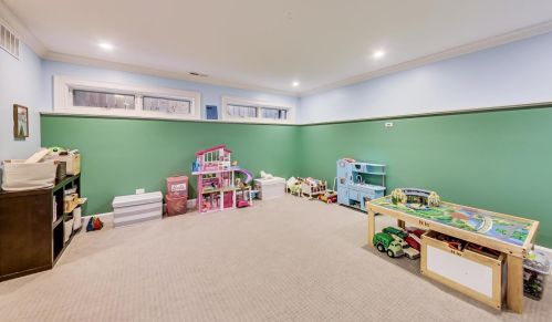 3619 Hermitage Ave, Chicago IL 60613-3506 exterior