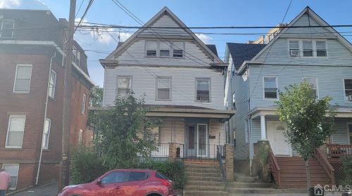 118 Hamilton St, New Brunswick NJ 08901-1807 exterior