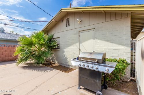 6634 16th Dr, Phoenix AZ  85015-1425 exterior