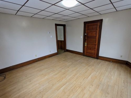 26 Mendon St, Worcester MA 01604-4804 exterior