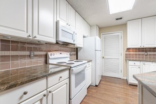 715 Mcgill Park Ave, Atlanta GA 30312-1274 exterior