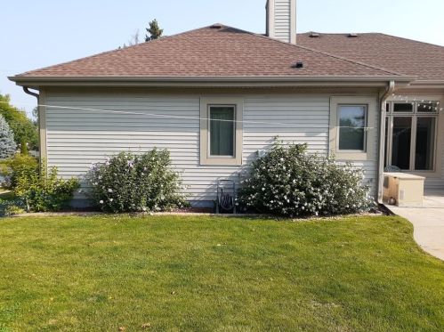 2269 Mangold Ave, Milwaukee WI 53221-4949 exterior