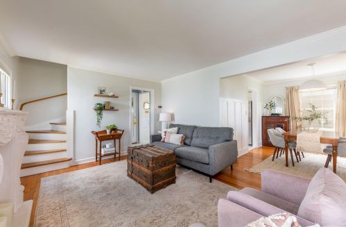 2850 79th St, Milwaukee, WI 53222-4902