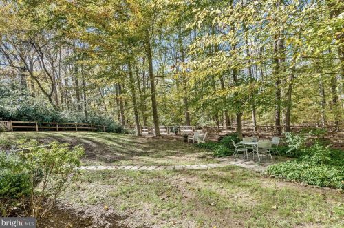 10113 Bevern Ln, Rockville MD 20854-2130 exterior