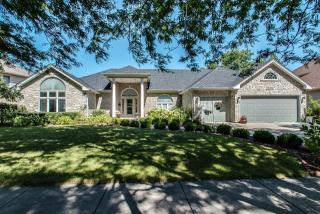 1475 Graystone Dr, Aurora, IL 60502-1329