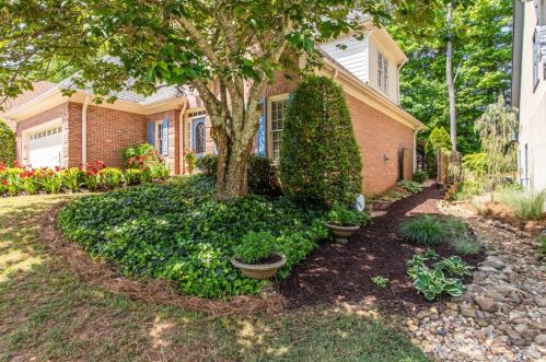 3163 Blairhill Ct, Atlanta GA 30340-4500 exterior