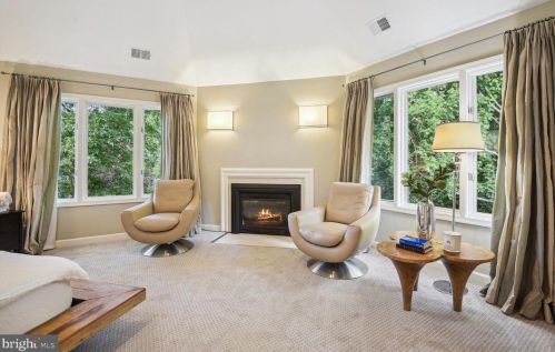 9906 Avenel Farm Dr, Rockville MD 20854-5410 exterior