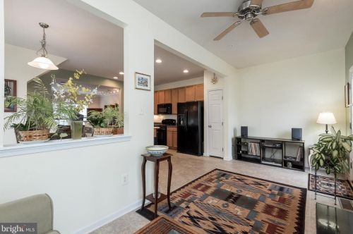 933 Hopkins Cor, Glen Burnie MD 21060-8452 exterior